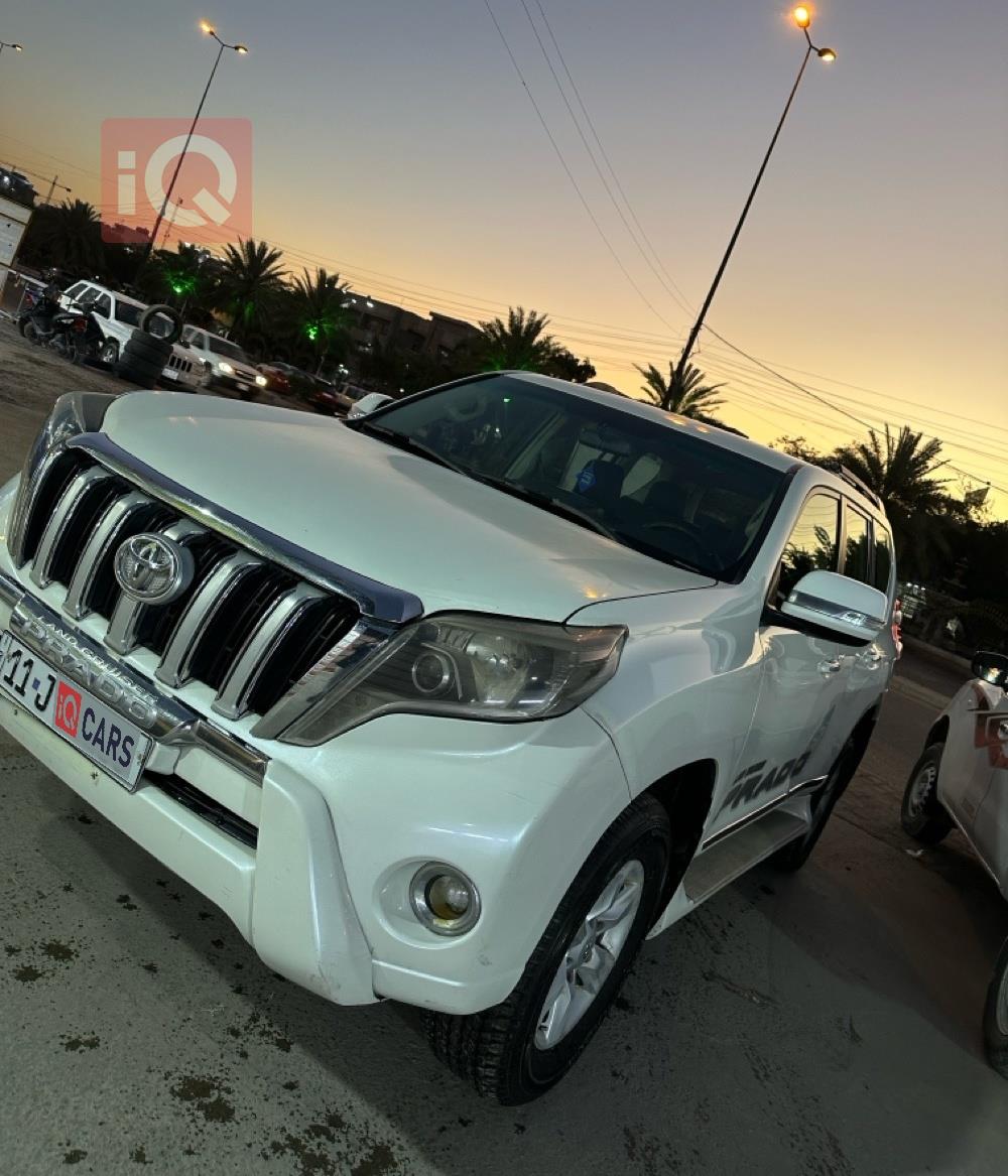 تۆیۆتا لاندكروزر پرادۆ